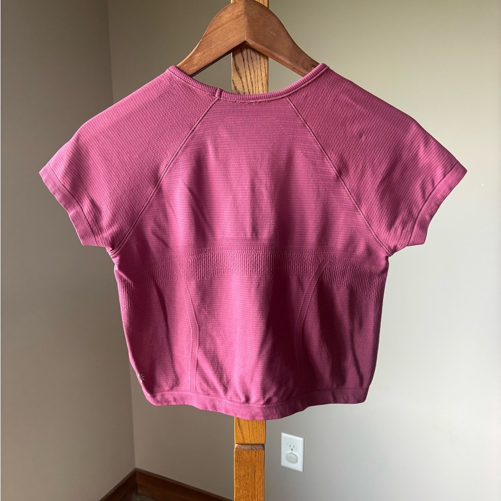 Athleta Crop Top - Picture 2 of 7